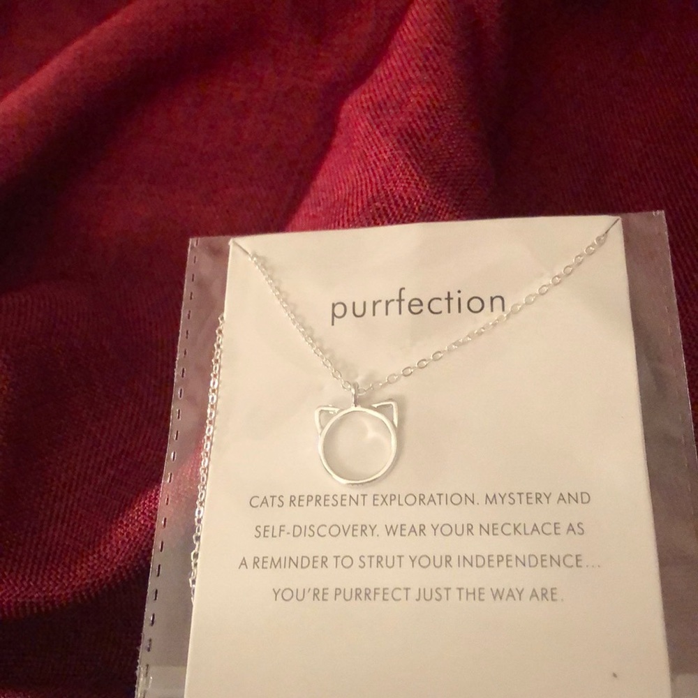 Silver purrfection cat necklace